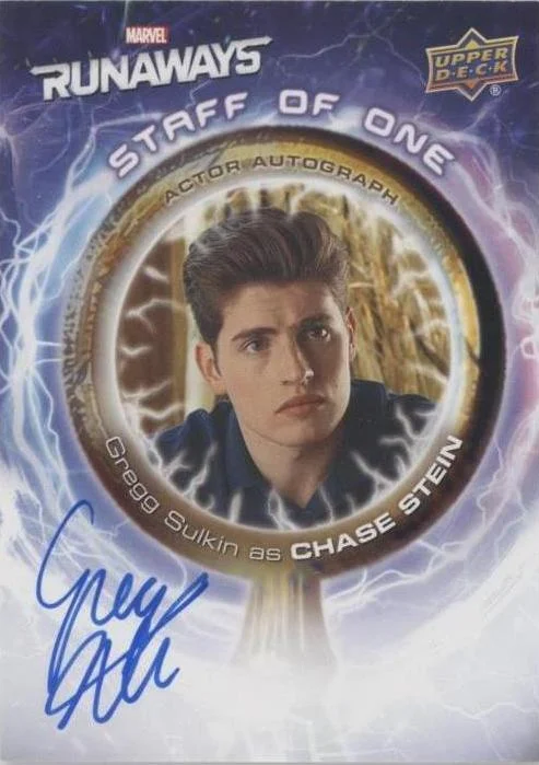 Gregg Sulkin as Chase Stein debut card - Runaways